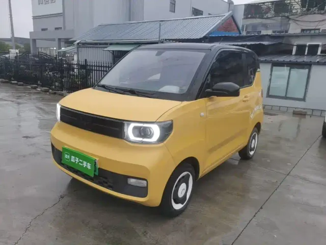Фотография автомобиля — Wuling Hongguang Mini EV