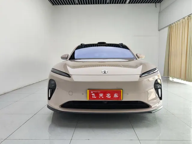 Фотография автомобиля — Nio ET5 Touring
