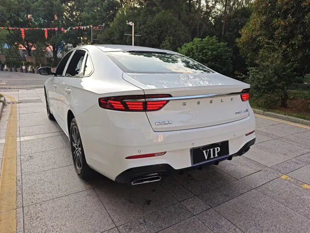 Geely Xingrui — Фото автомобиля 15