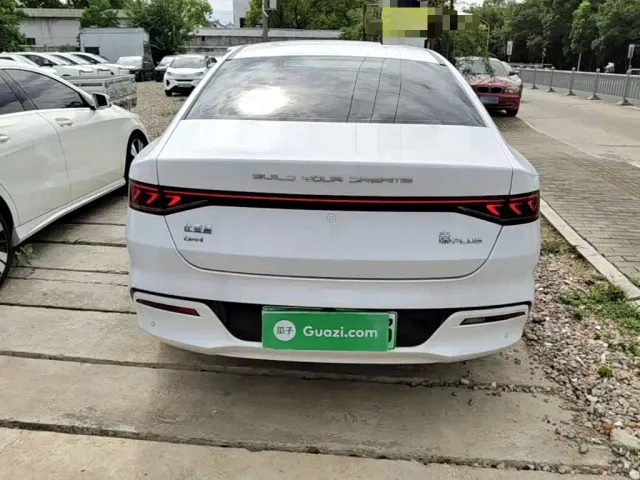 BYD Qin PLUS — Фото автомобиля 5