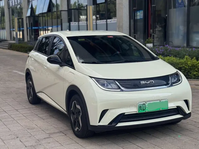 BYD Dolphin — Фото автомобиля 3
