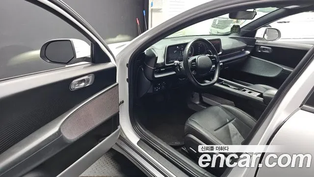 Hyundai Ioniq 6 — Фото автомобиля 15