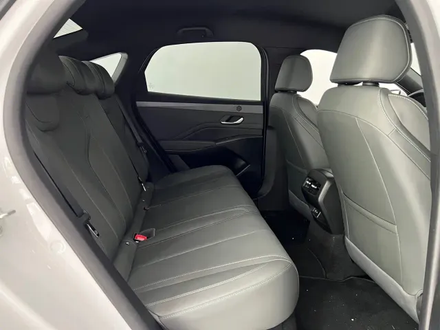 BYD Qin PLUS — Фото автомобиля 11