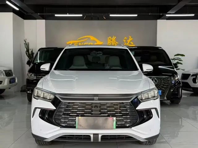 BYD Song Pro — Фото автомобиля 2