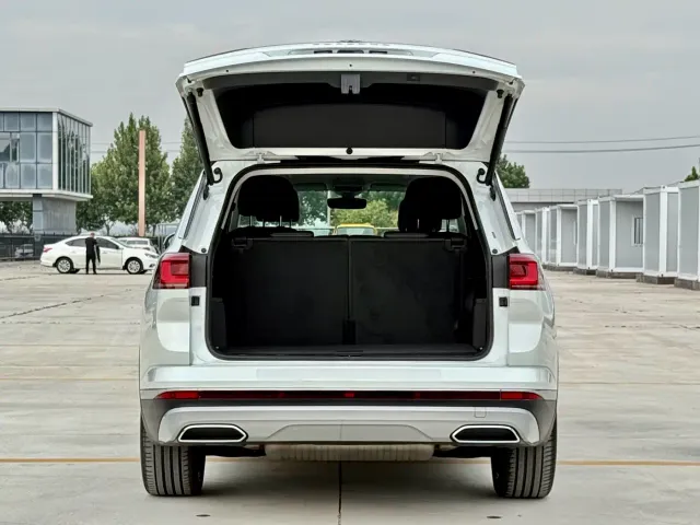 Volkswagen Talagon — Фото автомобиля 11