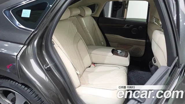 Genesis G80 Бензин 2.5 турбо AWD — Фото автомобиля 11
