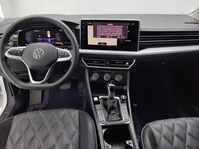 Volkswagen Sagitar — Фото автомобиля 12