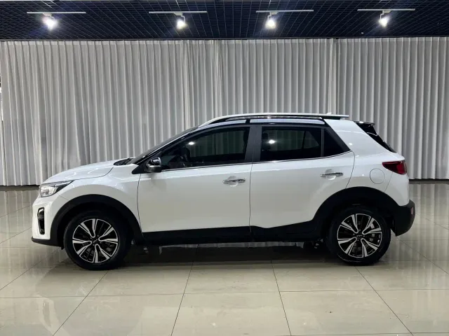 Kia KX1 — Фото автомобиля 3