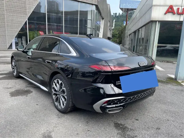 Audi A6L — Фото автомобиля 9