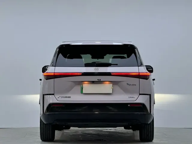 Toyota BoZhi 3X — Фото автомобиля 19