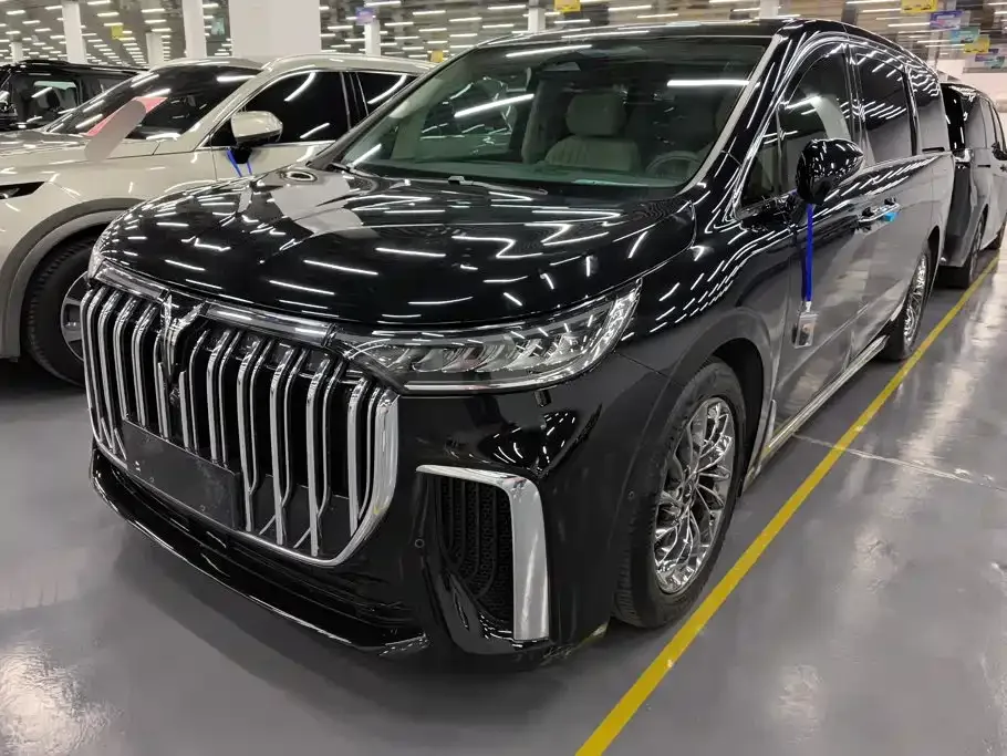 Фотография автомобиля — Voyah Auto Voyah Dreamer