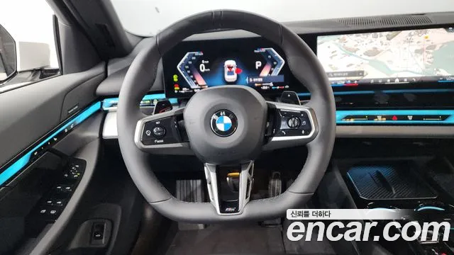 BMW 5-Series 5 серия (G60) 530i xDrive M Sport — Фото автомобиля 13
