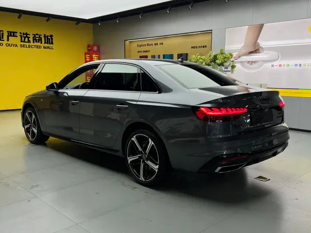 Audi A4L — Фото автомобиля 7