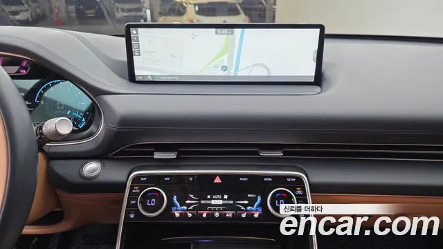Genesis GV80 — Фото автомобиля 14