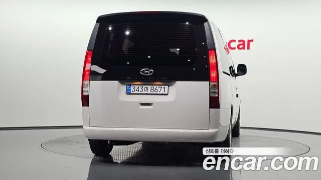 Hyundai Staria — Фото автомобиля 4