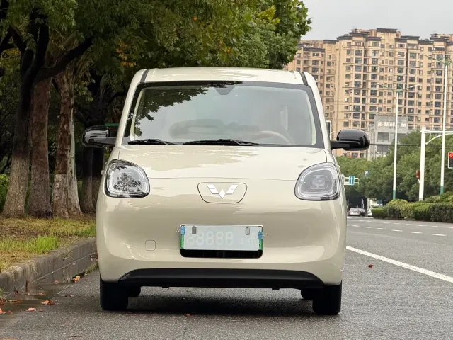 Wuling Hongguang Mini EV — Фото автомобиля 2