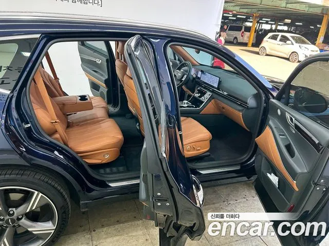Genesis GV80 2.5T Бензин 2WD — Фото автомобиля 15