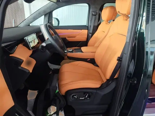 Geely Yizhen L380 — Фото автомобиля 14