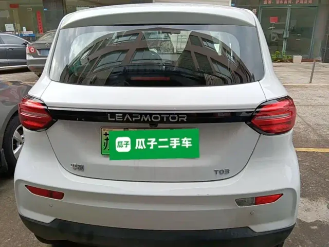 Leapmotor T03 — Фото автомобиля 5