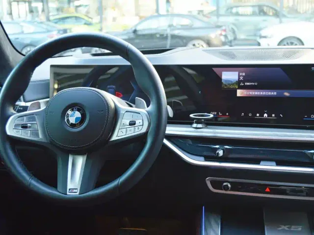 BMW X5 — Фото автомобиля 9
