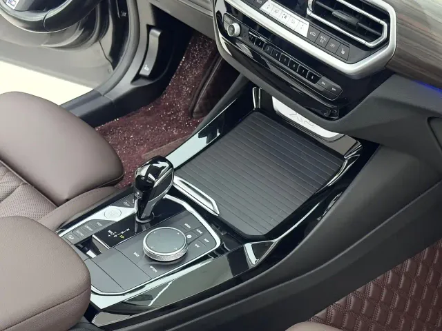 BMW X3 — Фото автомобиля 13