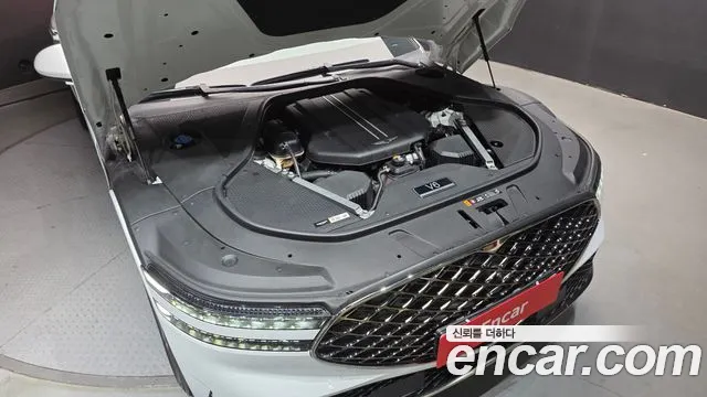Genesis G90 Бензин 3.5 турбо AWD — Фото автомобиля 5