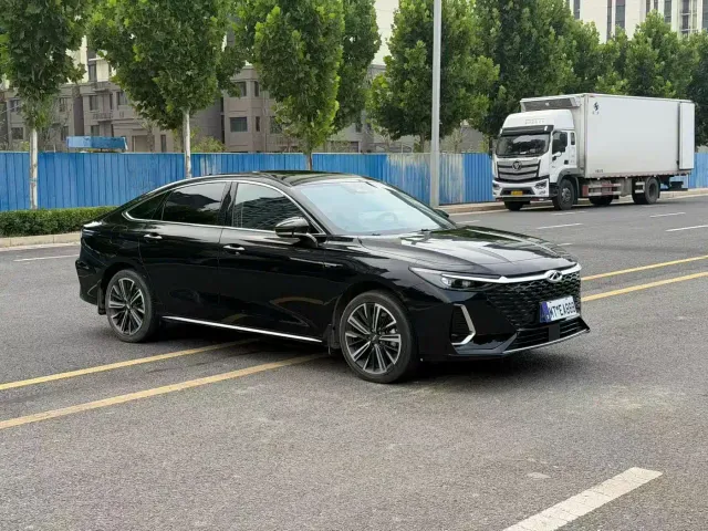 Chery Arrizo 8 — Фото автомобиля 3