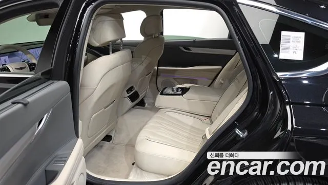 Genesis G80 Бензин 2.5 турбо AWD — Фото автомобиля 11