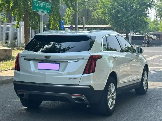 Cadillac XT5 — Фото автомобиля 5