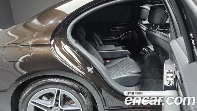 Mercedes-Benz S-Class W223 — Фото автомобиля 17