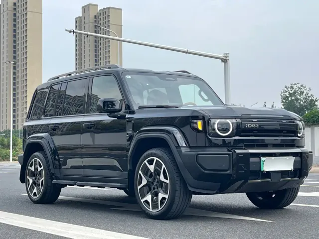 iCAR V27 — Фото автомобиля 3