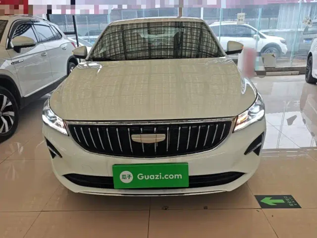 Geely Emgrand — Фото автомобиля 2