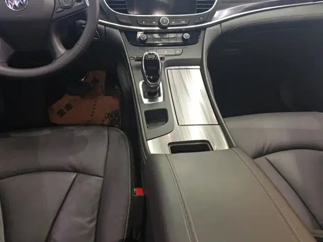 Buick LaCrosse — Фото автомобиля 16