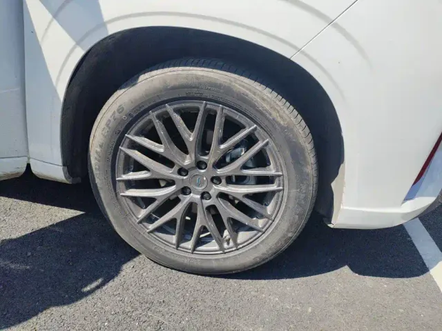 Changan Z6 — Фото автомобиля 9