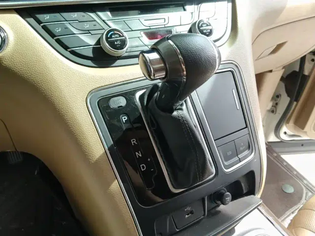 JAC Refine L6 MAX — Фото автомобиля 13
