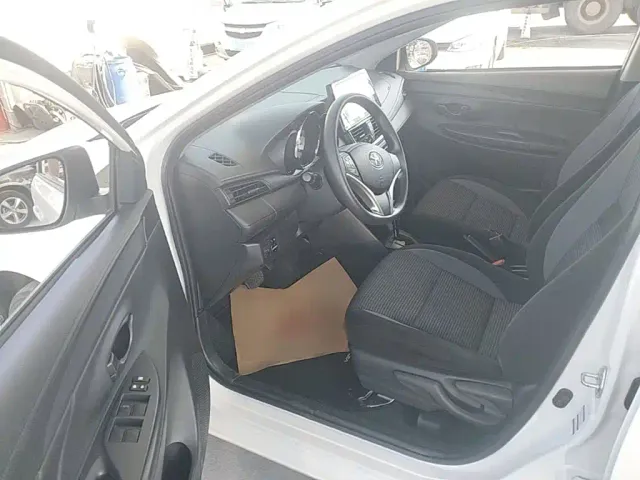 Toyota Vios FS — Фото автомобиля 15
