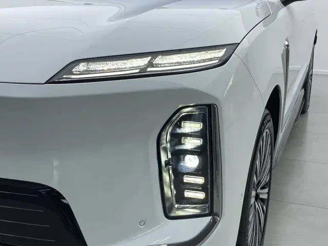 Nio ES9 — Фото автомобиля 5