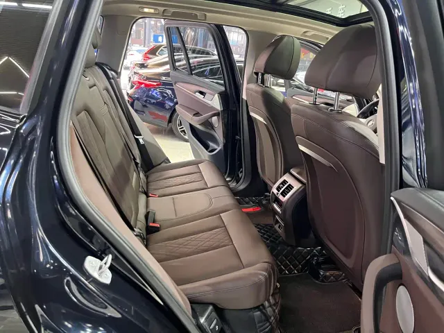 BMW X3 — Фото автомобиля 23