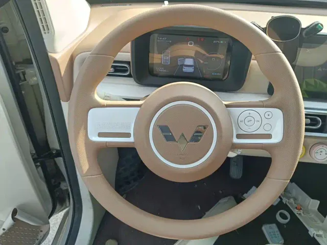 Wuling Hongguang Mini EV — Фото автомобиля 6