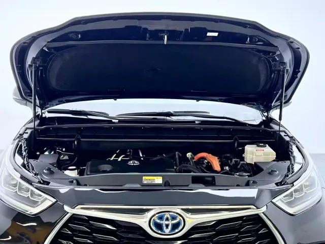 Toyota Highlander — Фото автомобиля 18