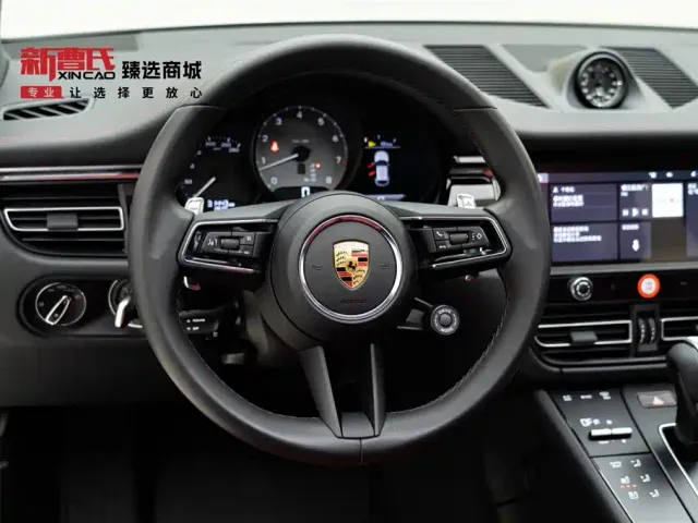 Porsche Macan — Фото автомобиля 15
