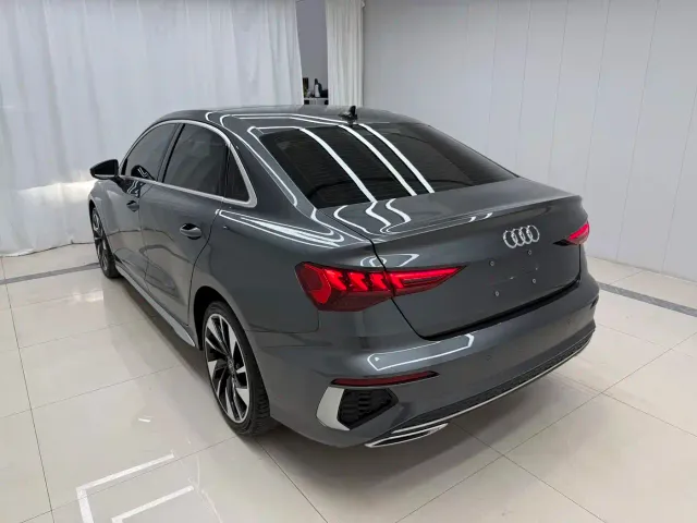 Audi A3 — Фото автомобиля 4