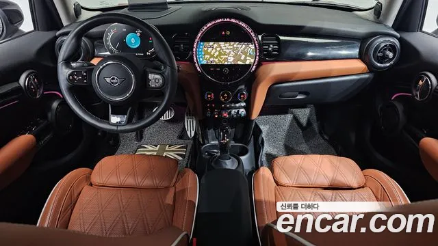 Mini Cooper — Фото автомобиля 7
