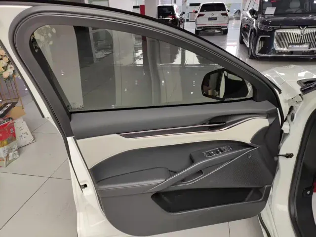 Ford Mondeo — Фото автомобиля 21