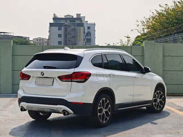 BMW X1 — Фото автомобиля 7