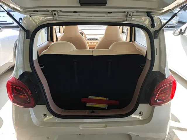Wuling Hongguang Mini EV — Фото автомобиля 18