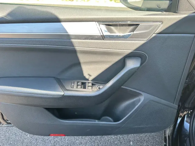 Skoda Superb — Фото автомобиля 10