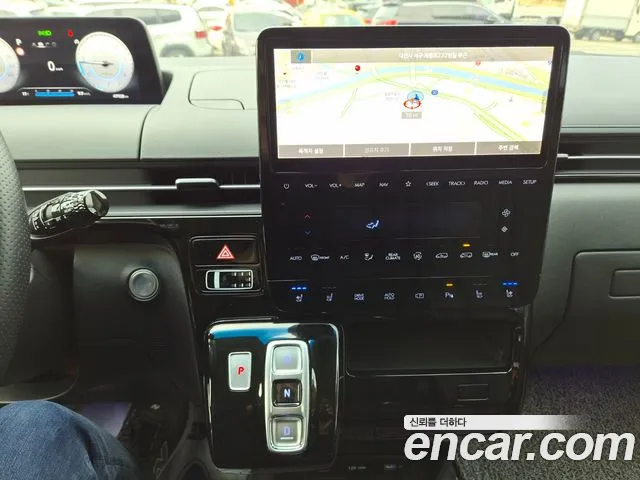 Hyundai Staria — Фото автомобиля 12