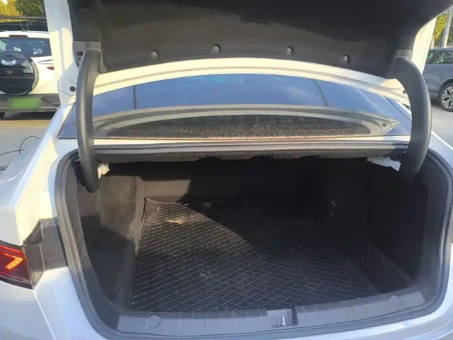 BYD Qin PLUS — Фото автомобиля 18