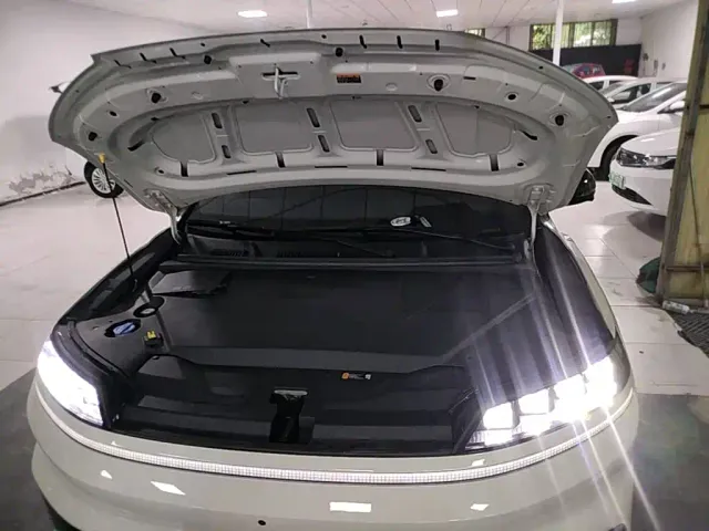Hyundai ELEXIO — Фото автомобиля 19